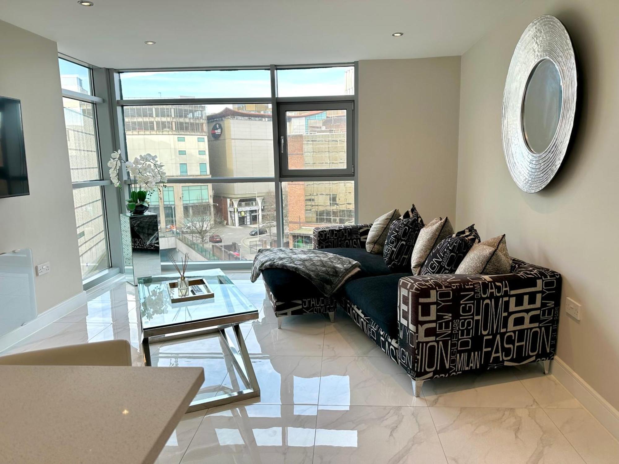 Superior Apartment In Cardiff City Centre المظهر الخارجي الصورة