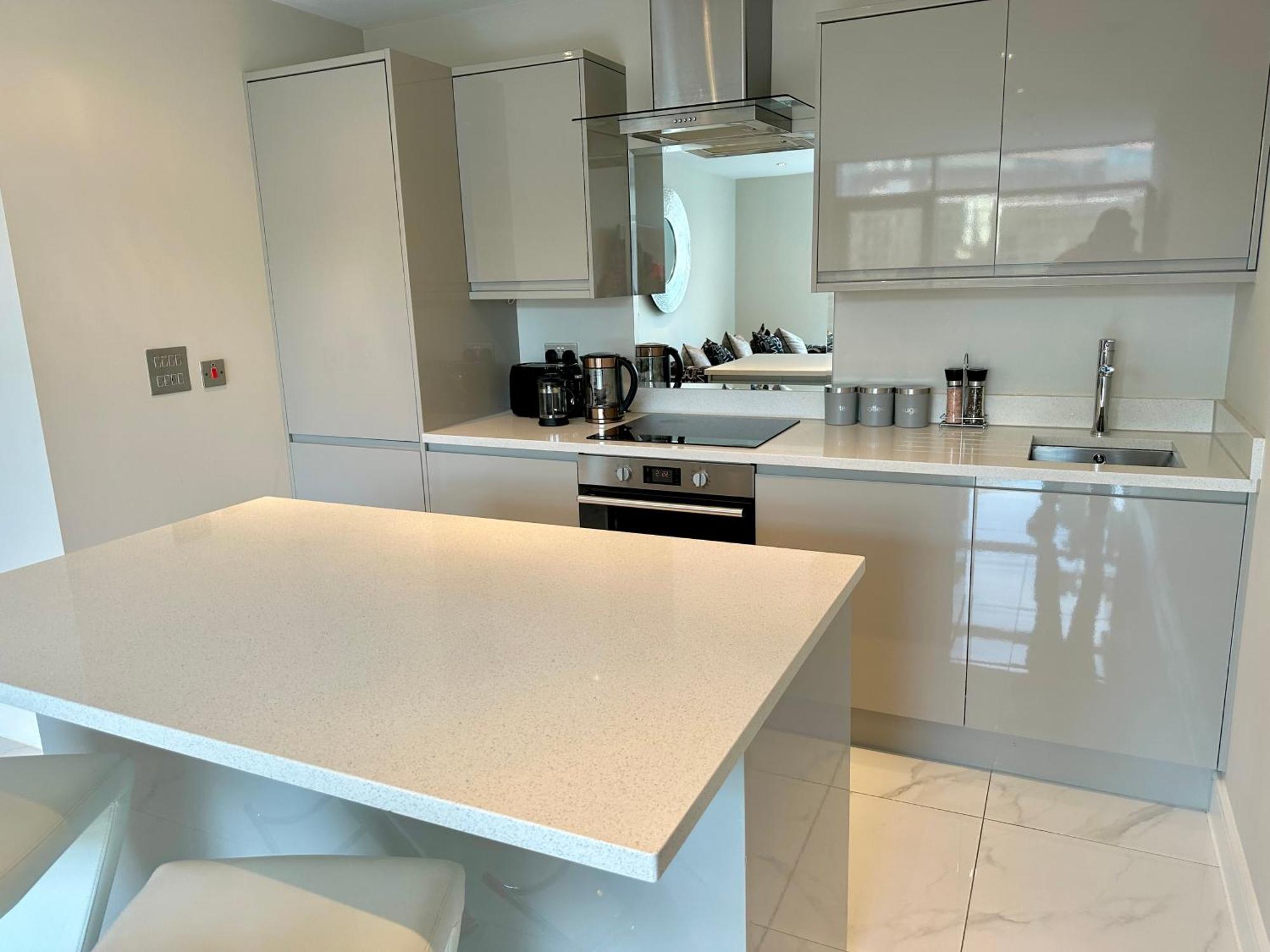 Superior Apartment In Cardiff City Centre المظهر الخارجي الصورة