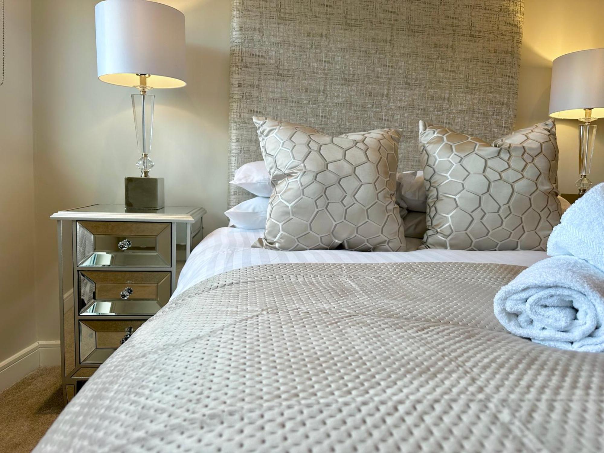 Superior Apartment In Cardiff City Centre المظهر الخارجي الصورة